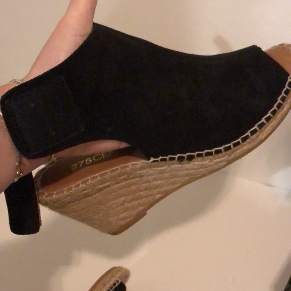 275 Central Suede Wedges - Picture 14 of 15